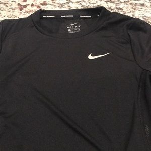 Women Dri-fit Nike shirt
